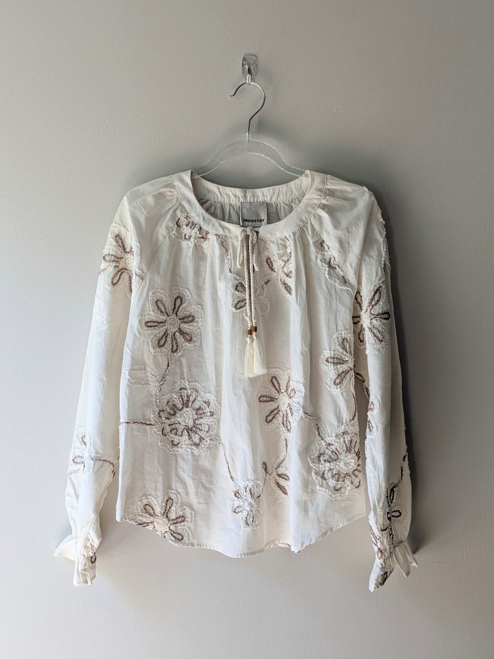 NEW Boho Embroidered XS Tie-Neck Blouse - White 100% Cotton